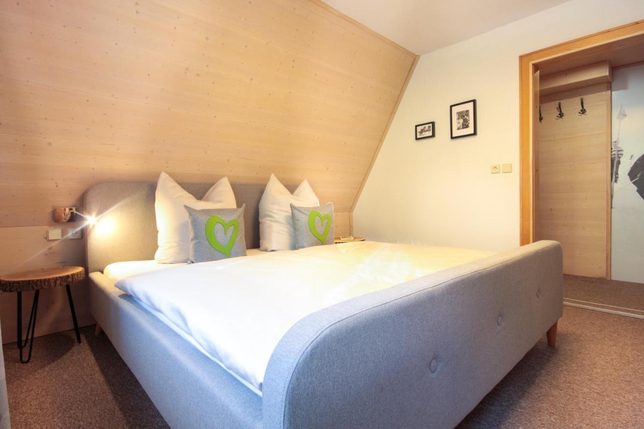 Haus Am Berg - Pension Direkt Am Skihang Oberwiesenthal Ngoại thất bức ảnh