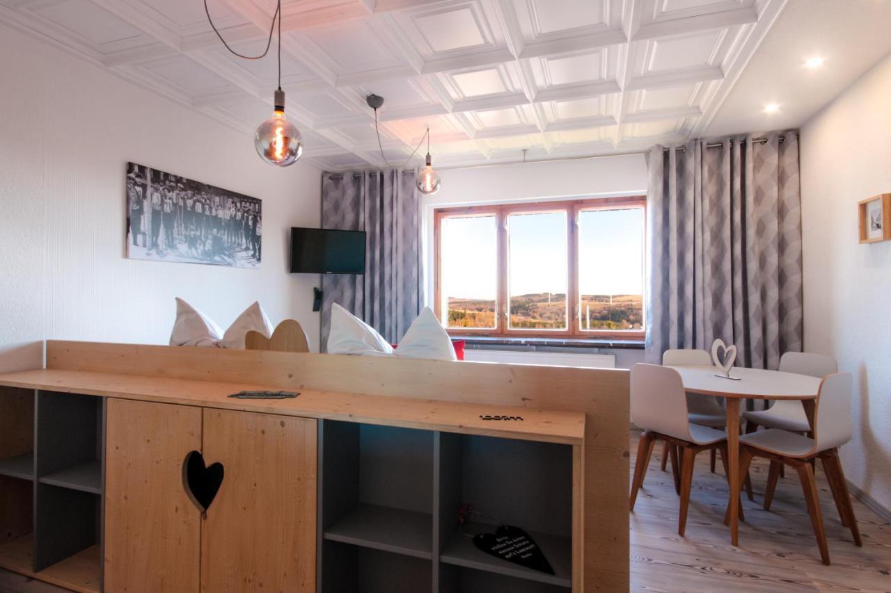Haus Am Berg - Pension Direkt Am Skihang Oberwiesenthal Ngoại thất bức ảnh