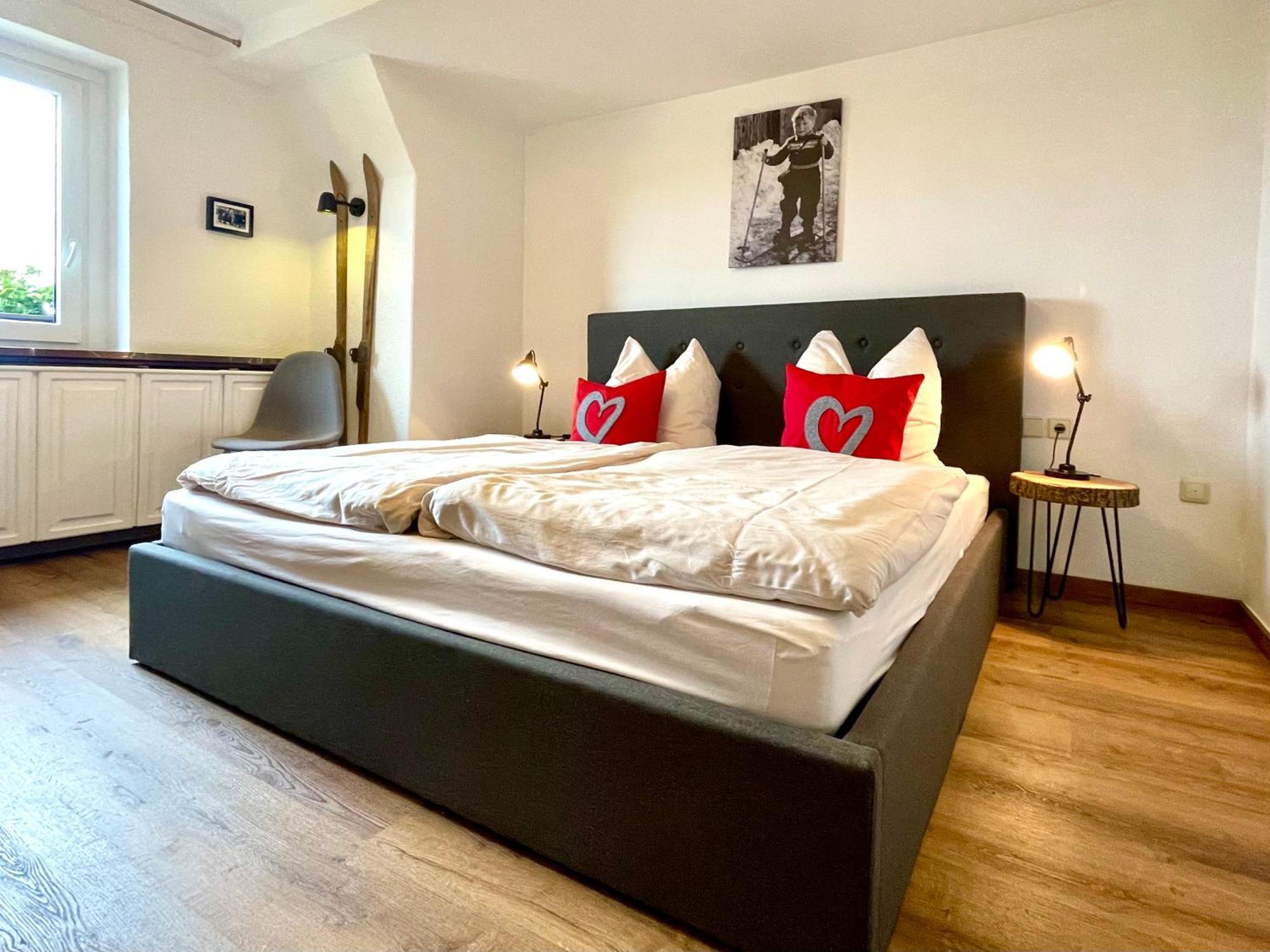Haus Am Berg - Pension Direkt Am Skihang Oberwiesenthal Ngoại thất bức ảnh